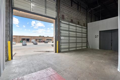 Vehicle Units from 335. . Warehouse for rent houston